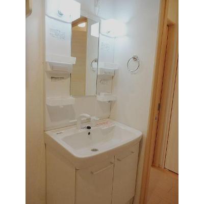 カーサ　エテルナ　Ⅰ 101【管理NO：1-020346101-01010】 ★家具家電は申し込み後に搬入します★の物件画像