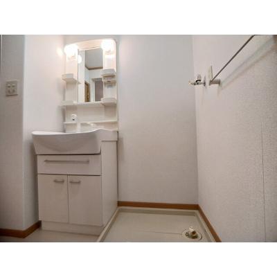 Ｂｅｌｌｅ　Ｖｉｌｌａｇｅ 113【管理NO：1-012517601-01030】 ★家具家電は申し込み後に搬入しますの物件画像