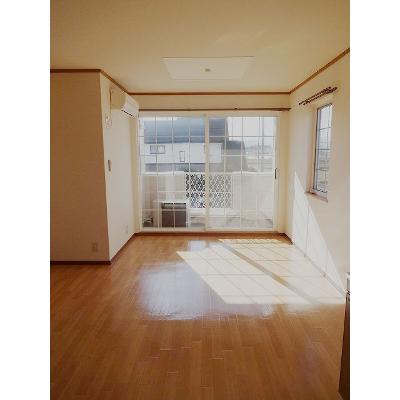エスポワール 201【管理NO：1-007285601-02010】 ★家具家電は申し込み後に搬入します 2026年09月上旬入居可能の物件画像