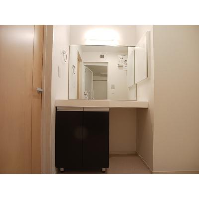Ａｎｔａｒｅｓ 103【管理NO：1-024557301-01030】 ★家具家電は申し込み後に搬入します★の物件画像