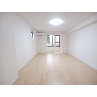 シュティルⅡ 101【管理NO：1-023767902-01010】 ★家具家電は申し込み後に搬入します★ ★2026年09月上旬入居可能★の物件画像