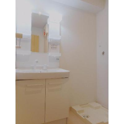 ヴィラ弁天北 202【管理NO：1-022815901-02020】 ★家具家電は申し込み後に搬入します★の物件画像