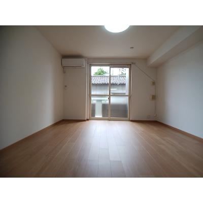 グリーンパークＤ 102【管理NO：1-013503801-01020】 ★家具家電は申し込み後に搬入しますの物件画像