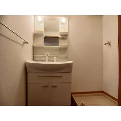 グリーンパークＤ 102【管理NO：1-013503801-01020】 ★家具家電は申し込み後に搬入しますの物件画像