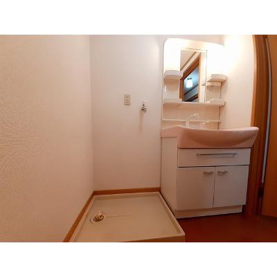 メルヴェイユー・レイメイ 103【管理NO：1-012545601-01030】 ★家具家電は申し込み後に搬入しますの物件画像