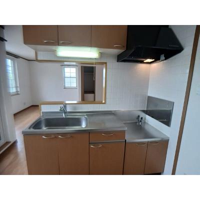 Ｖｉｌｌａ　Ｒａｆｆｉｎｅ 201【管理NO：1-011552401-02010】 ★家具家電は申し込み後に搬入します★の物件画像