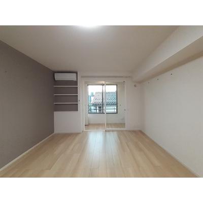 エクラ２２ 204【管理NO：1-026973301-02040】 ★家具家電は申し込み後に搬入します★の物件画像