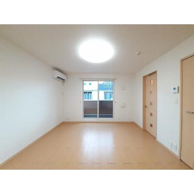 第２　レイク　ヴィレッジ 102【管理NO：1-017278201-01020】 ★家具家電は申し込み後に搬入します★の物件画像