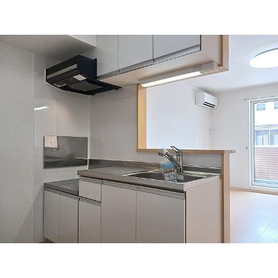 第２　レイク　ヴィレッジ 102【管理NO：1-017278201-01020】 ★家具家電は申し込み後に搬入します★の物件画像