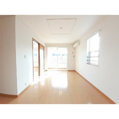 グロワールＥ 201【管理NO：1-015150005-02010】 ★家具家電は申し込み後に搬入しますの物件画像
