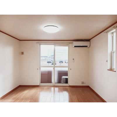 ヴィラ・アミティⅤ 105【管理NO：1-013448901-01050】 ★家具家電は申し込み後に搬入しますの物件画像