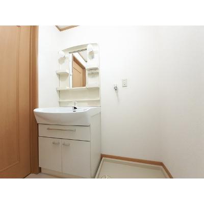 プルミエ・アムールⅢ 102【管理NO：1-012435201-01020】 ★家具家電は申し込み後に搬入します★の物件画像