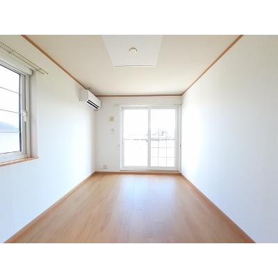 プルミエ・アムールⅡ 101【管理NO：1-012434802-01010】 ★家具家電は申し込み後に搬入します★の物件画像