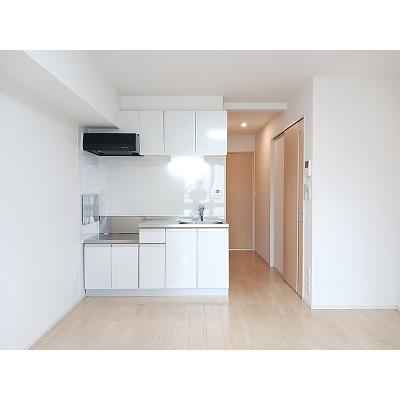 ルポゼ 202【管理NO：1-023098101-02020】 ★家具家電は申し込み後に搬入します★の物件画像