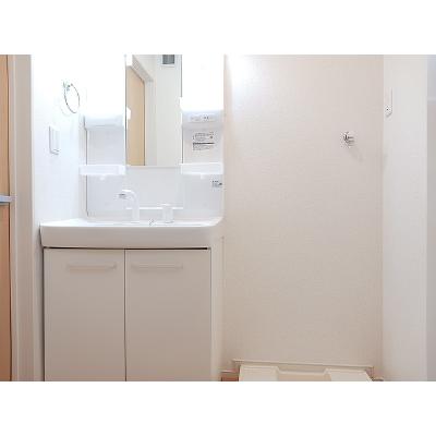 ルポゼ 202【管理NO：1-023098101-02020】 ★家具家電は申し込み後に搬入します★の物件画像