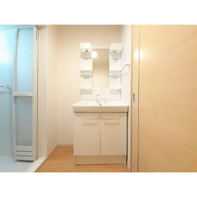 アヴェニール 203【管理NO：1-019512901-02030】 ★家具家電は申し込み後に搬入しますの物件画像