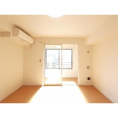 ヴィル・フォーレⅣ 203【管理NO：1-016600401-02030】 ★家具家電は申し込み後に搬入しますの物件画像