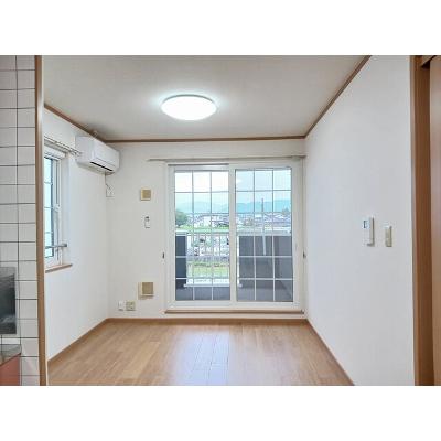 プルミエ・アムールⅡ 201【管理NO：1-012434802-02010】 ★家具家電は申し込み後に搬入します★の物件画像