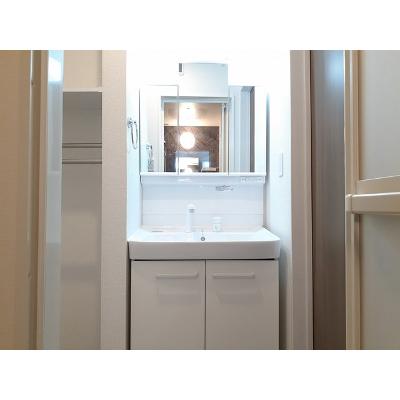 ヒカルサ高岡角ウエスト 206【管理NO：1-027529901-02060】 ★家具家電は申し込み後に搬入します 2026年07月下旬入居可能の物件画像