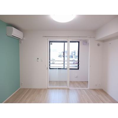 ミラノⅥ　Ｂ 204【管理NO：1-027438802-02040】 ★家具家電は申し込み後に搬入しますの物件画像