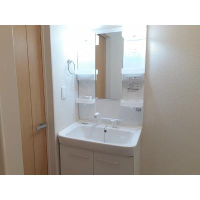 ア・ピアチェーレⅠ 202【管理NO：1-023682401-02020】 ★家具家電は申し込み後に搬入しますの物件画像