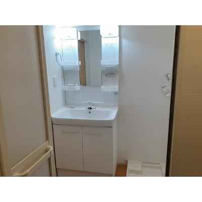 ファンロン 202【管理NO：1-021518301-02020】 ★家具家電は申し込み後に搬入します★ ★2026年11月中旬入居可能★の物件画像