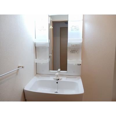 ジェントリー 105【管理NO：1-017439601-01050】 ★家具家電は申し込み後に搬入しますの物件画像
