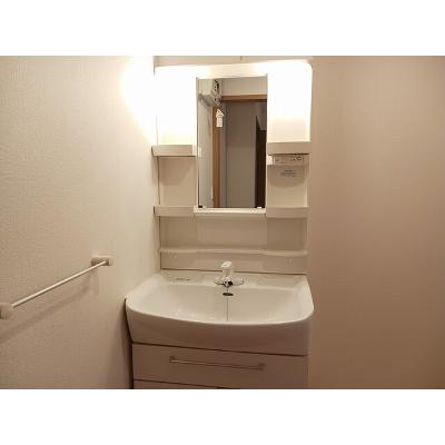 ソレイユ　Ａ 103【管理NO：1-014544401-01030】 ★家具家電は申し込み後に搬入しますの物件画像