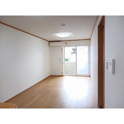パルテール 102【管理NO：1-011503401-01020】 ★家具家電は申し込み後に搬入しますの物件画像