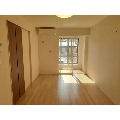 イデアールⅡ 101【管理NO：1-027292201-01010】 ★家具家電は申し込み後に搬入しますの物件画像