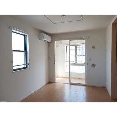 フェリス 205【管理NO：1-019857401-02050】 ★家具家電は申し込み後に搬入しますの物件画像