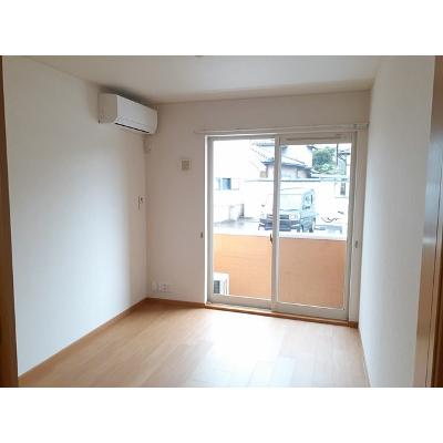 ヴィラ・かたかご　Ⅲ 103【管理NO：1-014808001-01030】 ★家具家電は申し込み後に搬入しますの物件画像