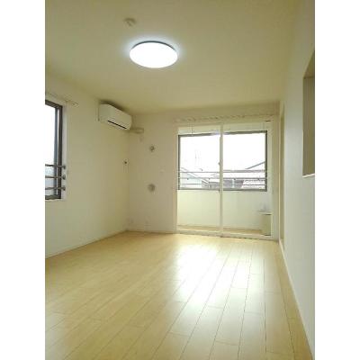 セイリング 201【管理NO：1-023991801-02010】 ★家具家電は申し込み後に搬入します 2026年08月下旬入居可能の物件画像