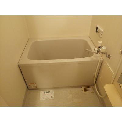 ノーブル１ 103【管理NO：1-010297601-01030】 ★家具家電は申し込み後に搬入しますの物件画像