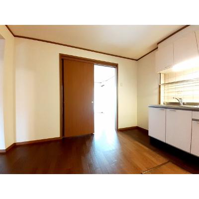 リーブラ 102【管理NO：1-010250901-01020】 ★家具家電は申し込み後に搬入しますの物件画像