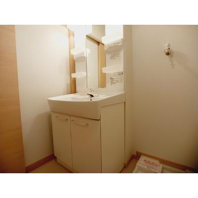 アリストヒル 201【管理NO：1-016548501-02010】 ★家具家電は申し込み後に搬入します★の物件画像