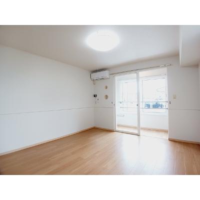 エクセラン 102【管理NO：1-015522901-01020】 ★家具家電は申し込み後に搬入しますの物件画像