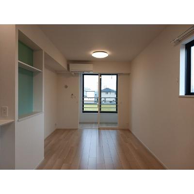 カーサ　アザレア　栗森 201【管理NO：1-028292801-02010】 ★家具家電は申し込み後に搬入しますの物件画像
