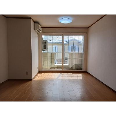 ラ．フォ－レソコＢ 201【管理NO：1-006753502-02010】 ★家具家電は申し込み後に搬入しますの物件画像