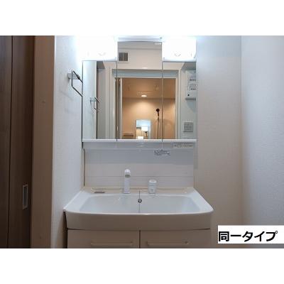 ステイズ　河合 101【管理NO：1-028698001-01010】 ★家具家電は申し込み後に搬入します★ ★2026年10月上旬入居可能★の物件画像