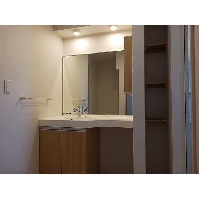 ヌーベル 103【管理NO：1-021324401-01030】 ★家具家電は申し込み後に搬入しますの物件画像