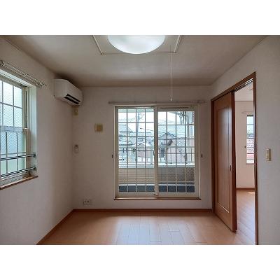 サンリット　ヒル　Ⅱ 205【管理NO：1-014158802-02040】 ★家具家電は申し込み後に搬入しますの物件画像