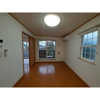メープルリバー 201【管理NO：1-012811801-02010】 ★家具家電は申し込み後に搬入します 2026年08月上旬入居可能の物件画像