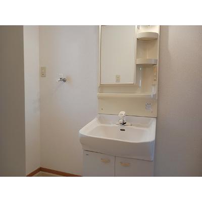 アベニューサイドテラス 201【管理NO：1-011904801-02010】 ★家具家電は申し込み後に搬入します 2026年09月中旬入居可能の物件画像