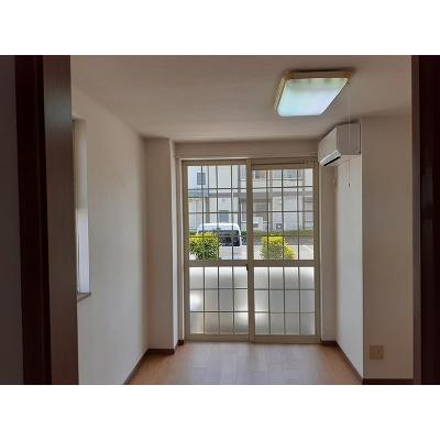 サウスプレイス 105【管理NO：1-009458801-01040】 ★家具家電は申し込み後に搬入します 2026年07月下旬入居可能の物件画像