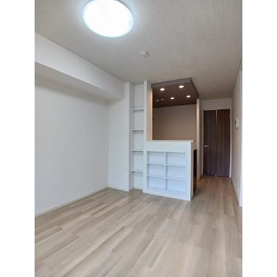 パラッツオ　ビアンカ 102【管理NO：1-028549701-01020】 ★家具家電は申し込み後に搬入します★の物件画像
