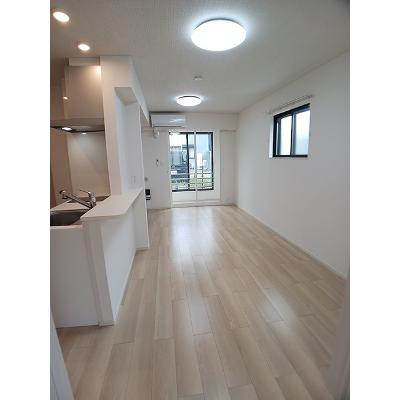 フォンテ　リチェッタ 101【管理NO：1-028315301-01010】 ★家具家電は申し込み後に搬入します★の物件画像