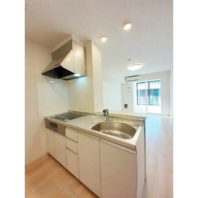 フィレール 102【管理NO：1-026961201-01020】 ★家具家電は申し込み後に搬入します 2026年07月上旬入居可能の物件画像
