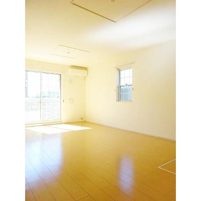 グランデ　ストラーダＢ 101【管理NO：1-017604502-01010】 ★家具家電は申し込み後に搬入します 2026年08月上旬入居可能の物件画像