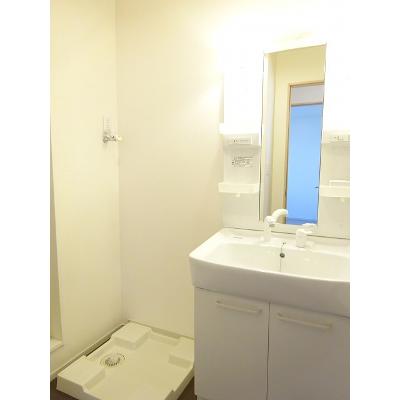グランデ　ストラーダＢ 101【管理NO：1-017604502-01010】 ★家具家電は申し込み後に搬入します 2026年08月上旬入居可能の物件画像